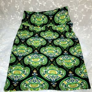 CUTE LuLaRoe,Stretch midi skirt,stretch green,women's size XS